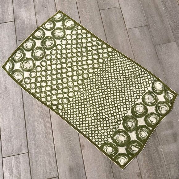 Vintage Handmade Canvas Green Mod Print Table Runner 23x41 - Picture 1 of 9